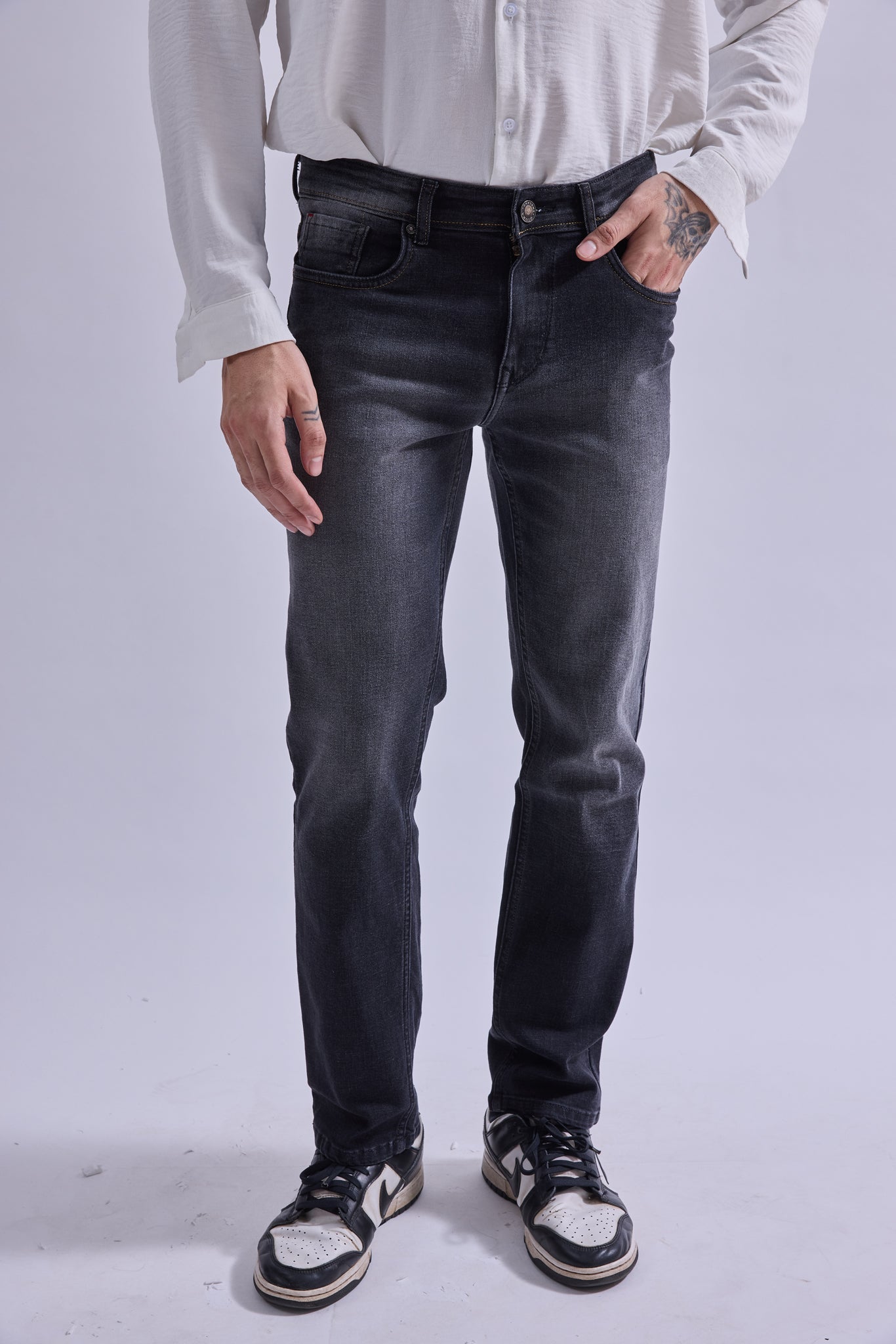 Straight Fit Jeans - GIORAcottonGIORAStraight Fit JeansGI-JE-0005-BKDX-3232GIORACotton